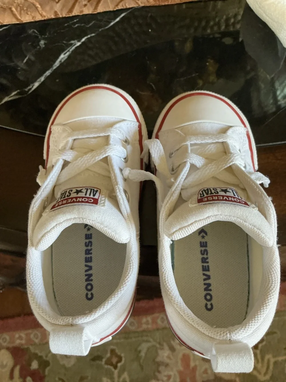 Converse Kids White Canvas Low Top Sneakers with Red & Navy Trim ~ Sz 8 Kids - Picture 5 of 11